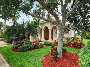 9086 Willowbrook Cir, Bradenton, FL 34212