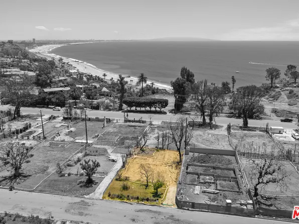 16942 Livorno Dr, Pacific Palisades, CA 90272