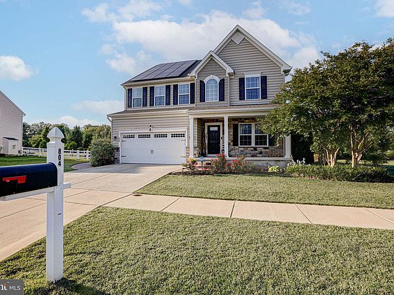 2nd image of 804 Whitebird Dr