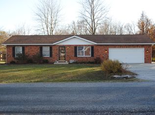 53 Stone Dr, Highland, IL