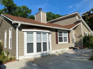 112 Meadow Trl, Jacksonville, NC 28546