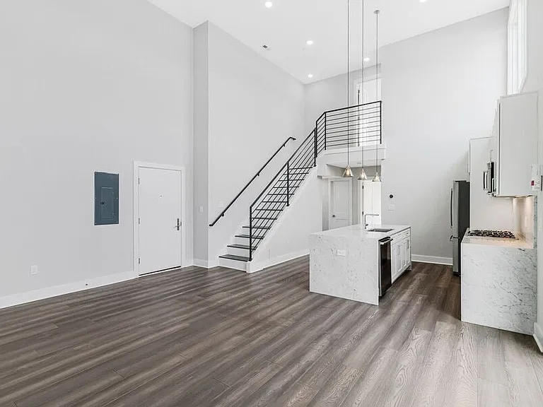 205 V St NW #201 — Photo 5