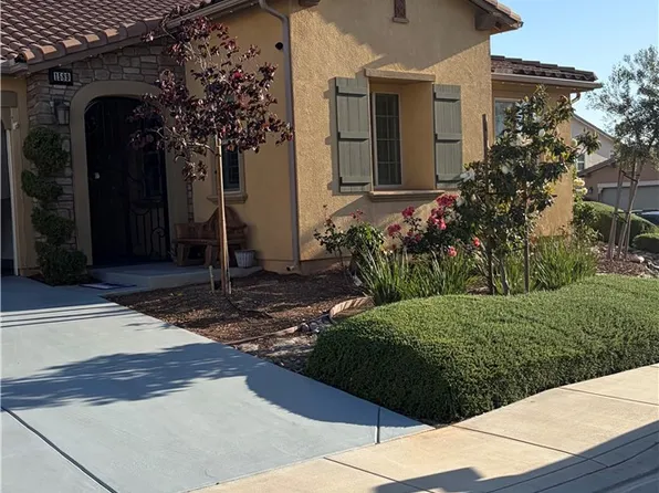 1589 Chinook St, Beaumont, CA 92223