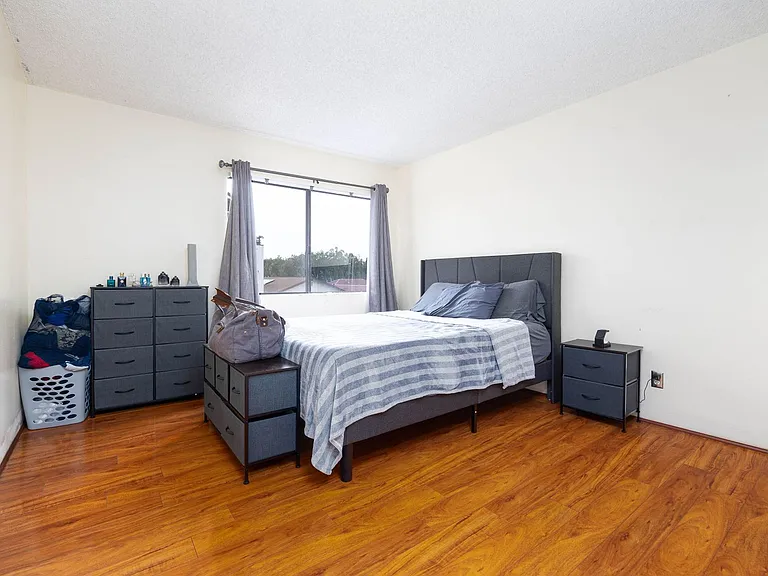 178 4th Ave #11 — Photo 6