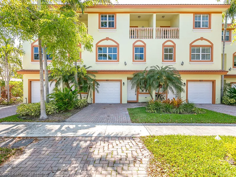 3 story Townhome