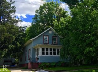 711 E Taylor St, Bloomington, IL