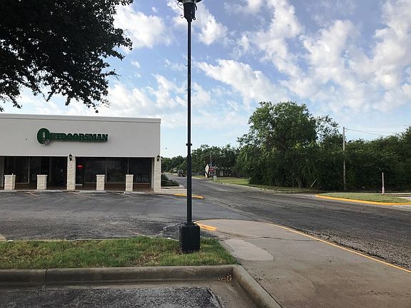 5th image of 2231 W Beauregard Ave