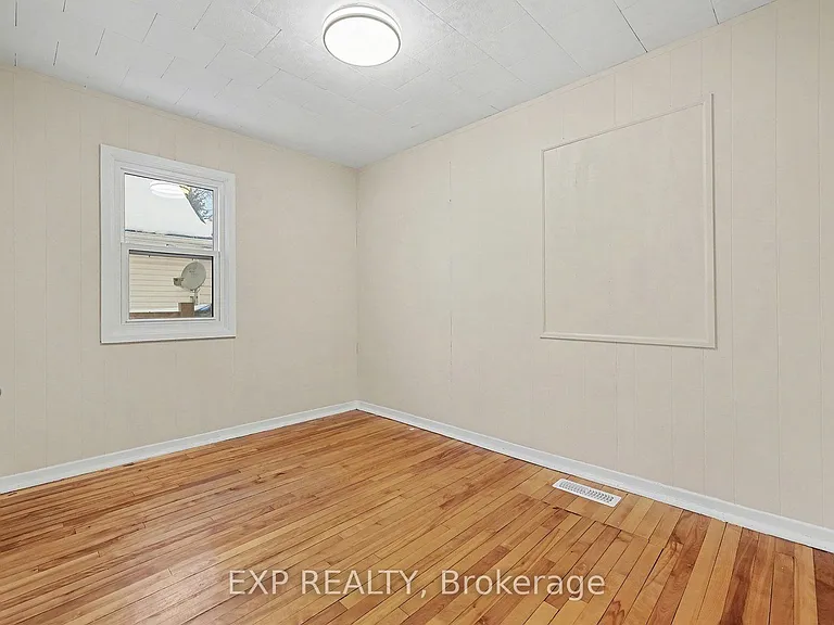 55 Spring St #A — Photo 12