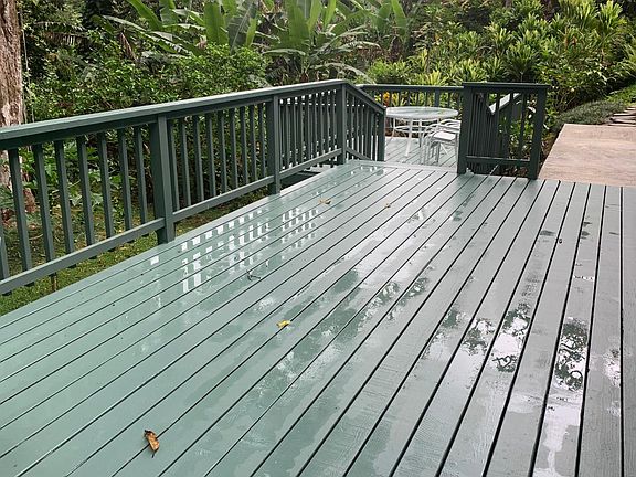 FRONT DECK
