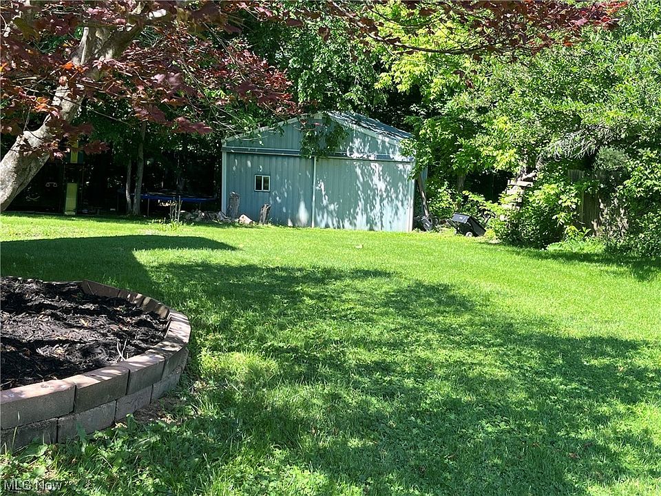 2057 Chateau Cir, New Concord, OH 43762 Zillow