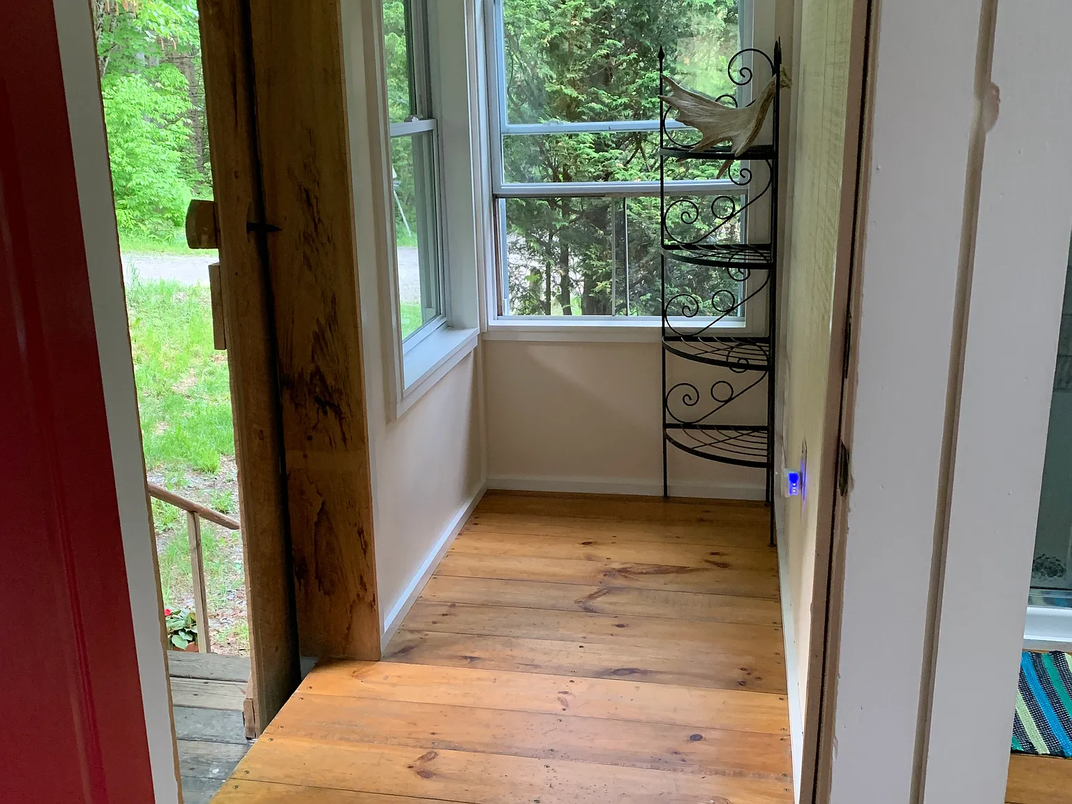 1 bed, 500 sqft, $1,900 — Photo 3