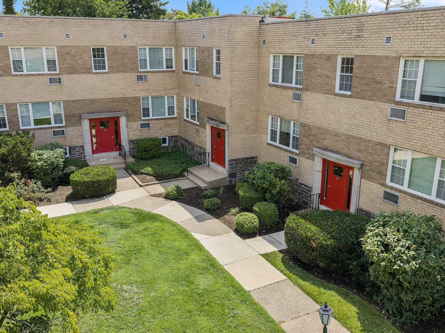 Metropolitan Bala Cynwyd — Photo 4
