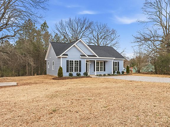 3rd image of 374 Vicksboro Rd