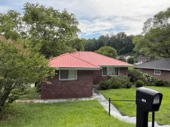 313 Ehman Dr, Charleston, WV 25302