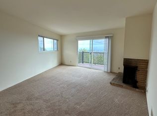 601 Burnett Ave APT 4, San Francisco, CA 94131
