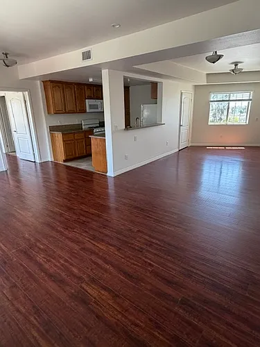 3401 Manning Ave #201 Photo 1