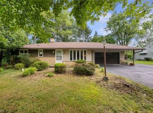 1656 W Edgerton Rd, Broadview Heights, OH 44147