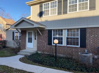 428 Muirwood Ct #428, Vernon Hills, IL