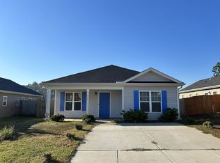 812 Grove Creek Ln, Raleigh, NC 27610