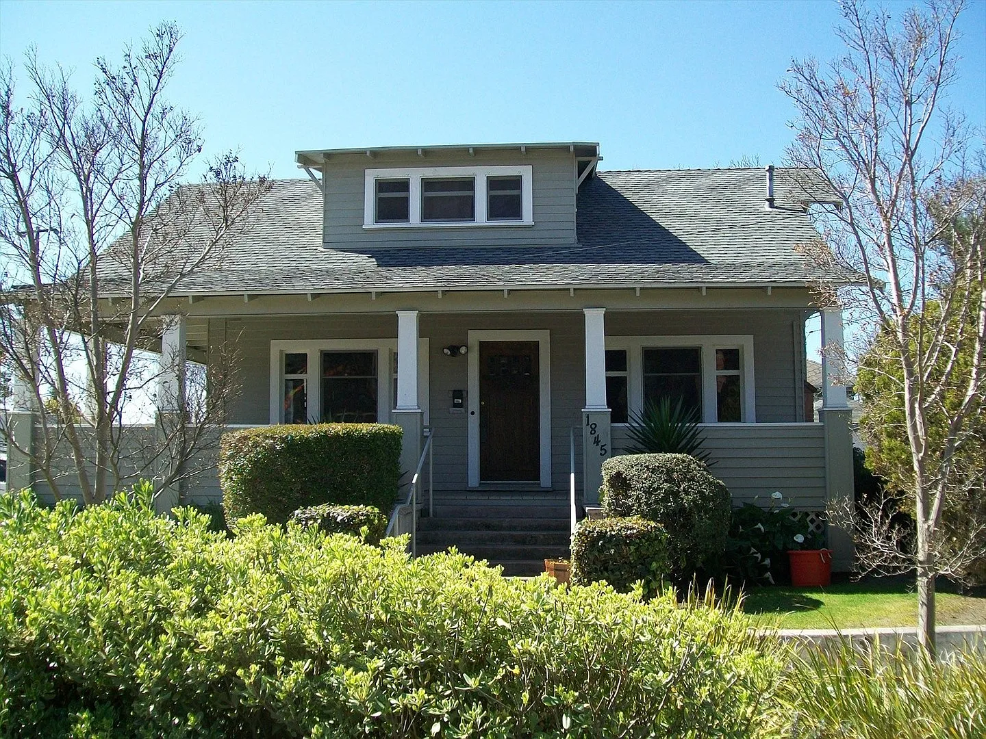 Owner Motivated Price Reduction - $3950/month for a 5bd/3ba House — Photo 2
