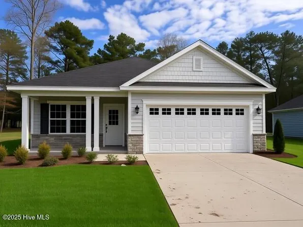 107 Boxwood Court, Wallace, NC 28466