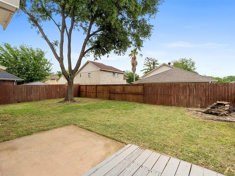 12646 Duchess Ln — Photo 16