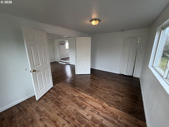 3rd image of 150 S 5th St
