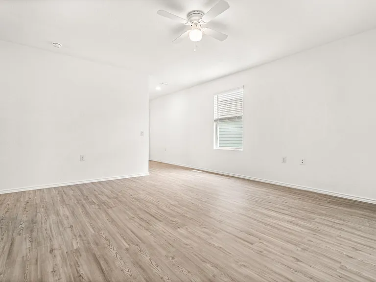 10119 Ana Hts — Photo 8