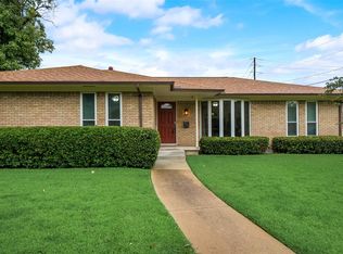 9304 Hunters Creek Dr, Dallas, TX 75243
