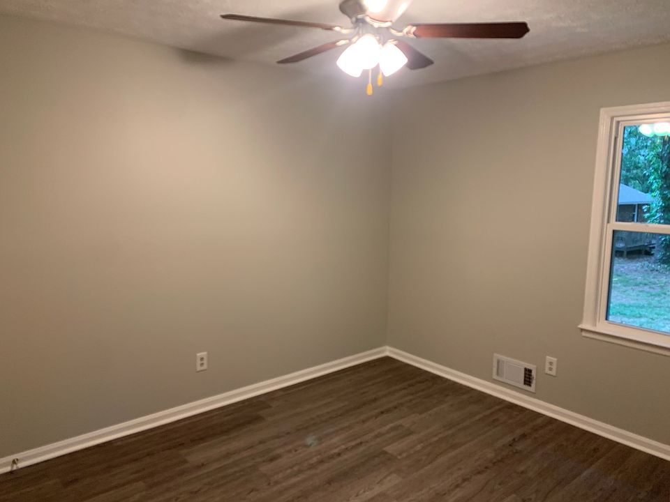 Bedroom 1_05132022