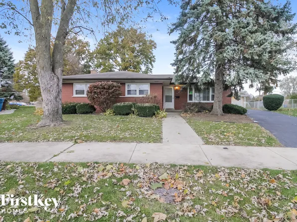16535 Elm Ct, South Holland, IL 60473