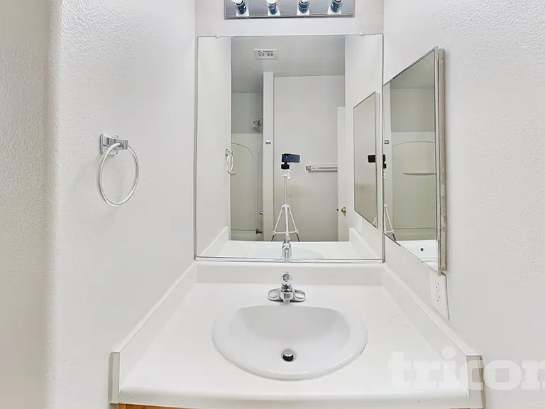 5969 Red Raspberry Ct — Photo 14