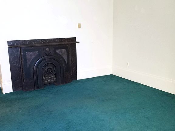 3rd image of 209 Winthrop Center Rd #400