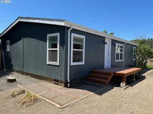 380 N 6th St, Monroe, OR 97456