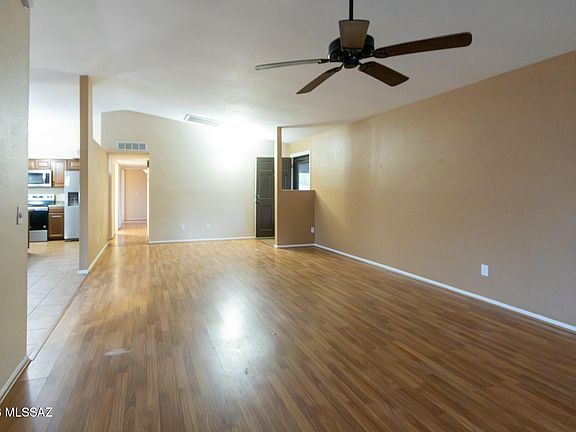 4th image of 2960 W Pepper Dr
