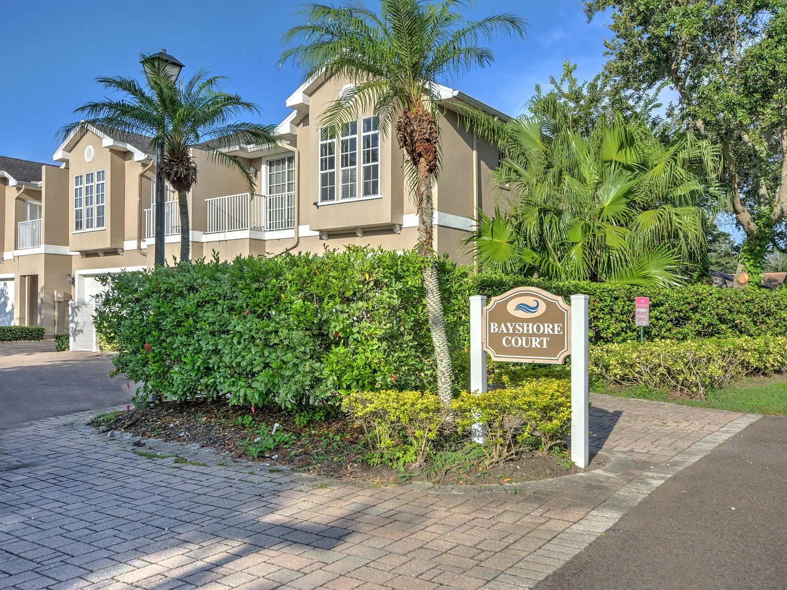 1816 Bayshore Way — Photo 2