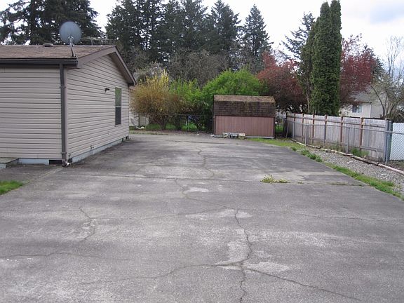 4th image of 410 134th St S