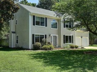 704 Cottage Pl, Chesapeake, VA 23322