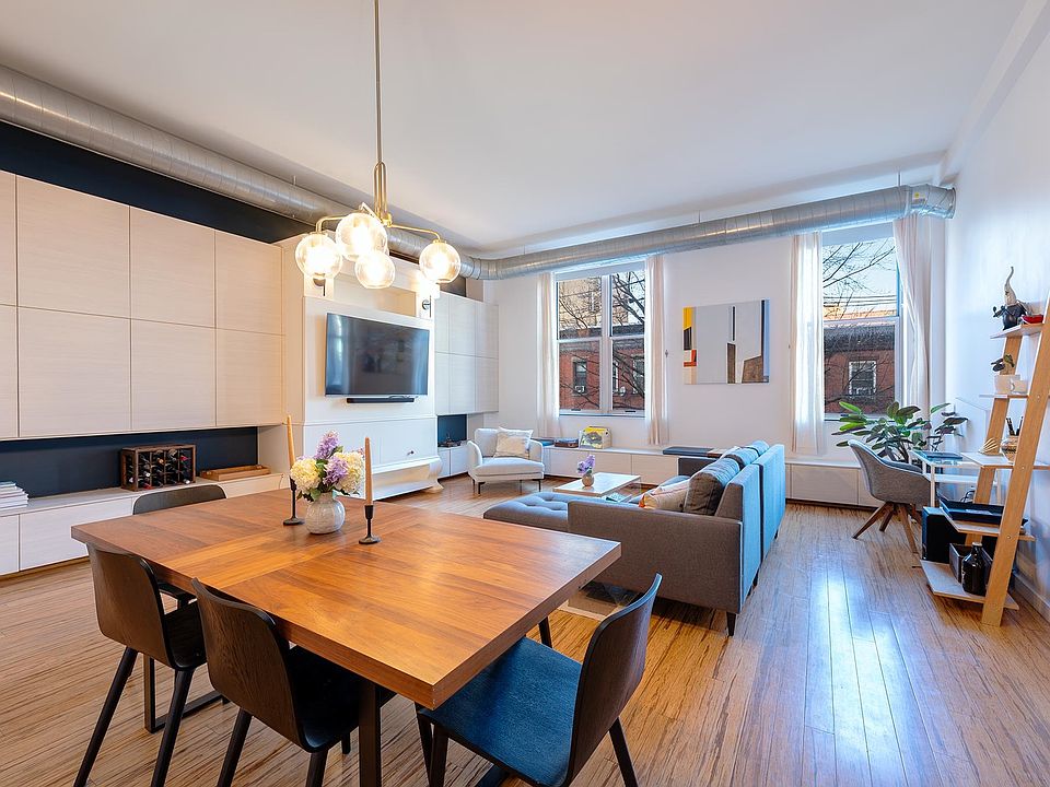 1st image of 232 Pavonia Ave APT 323