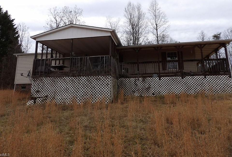 2nd image of 1011 Thankful Church Rd