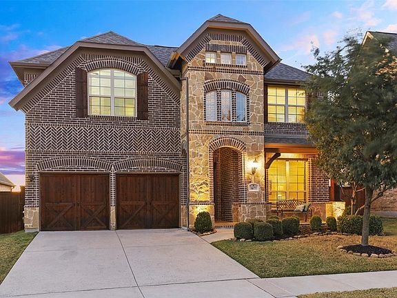2nd image of 5877 Lightfoot Ln