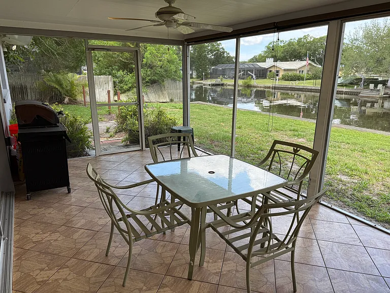 1634 Sheffield Dr — Photo 34
