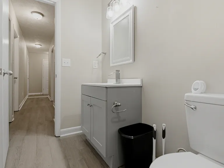 6853 Marlowe Dr — Photo 31
