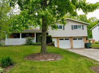 815 Woodcrest Dr, Mansfield, OH 44905