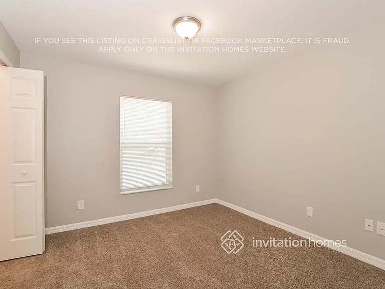 323 Boca Ciega Rd — Photo 9