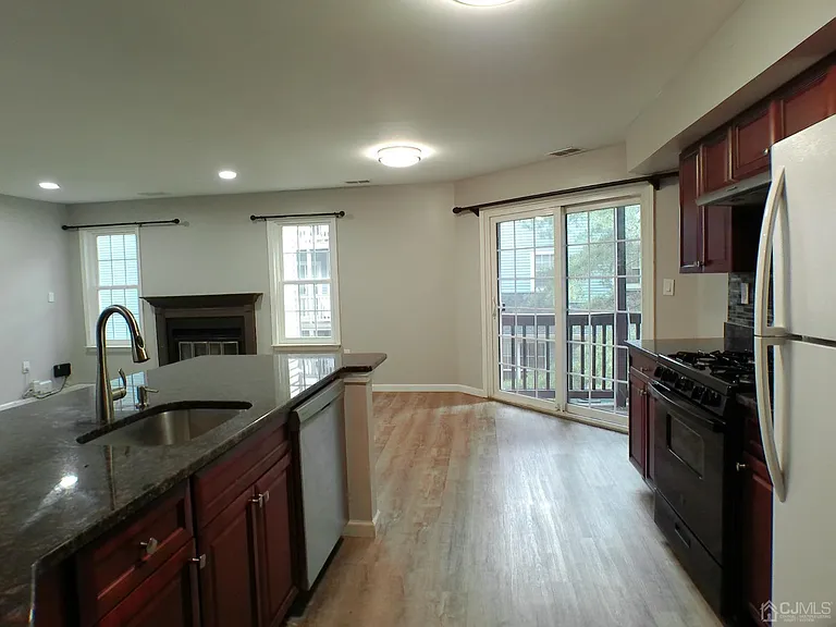 5132 Beech Ct — Photo 8