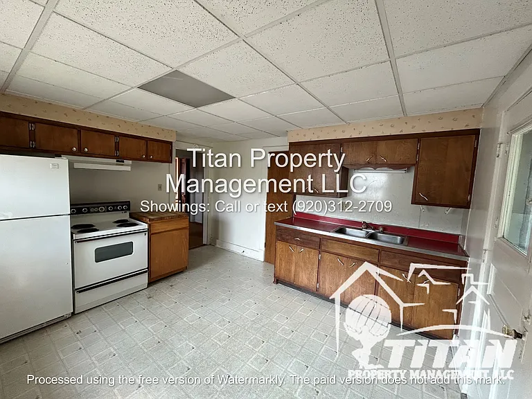 2034 Jefferson St — Photo 3