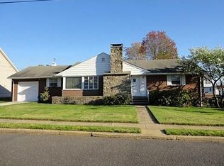 136 McCutcheon Ave, Sayreville, NJ