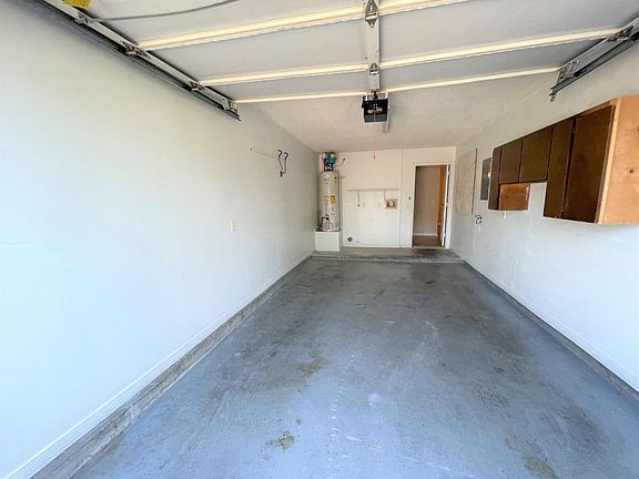 3rd image of 903 Piedmont Pl #5-1