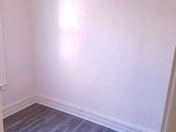 3rd image of 3510 Neptune Ave #3